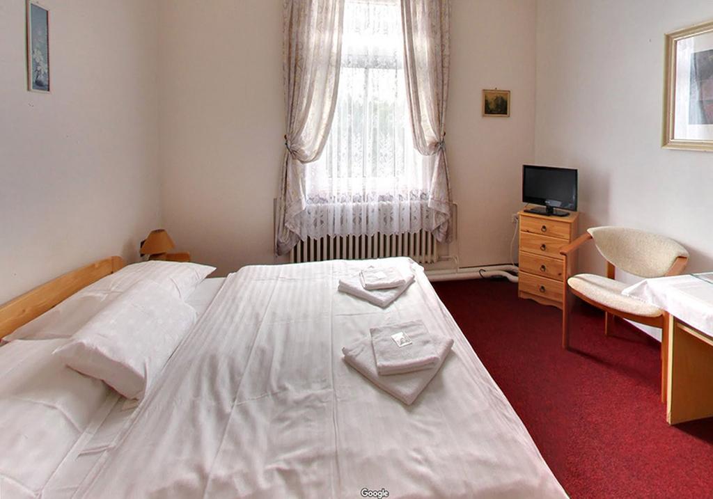 Hotel Garni Belveder Hrensko Ngoại thất bức ảnh