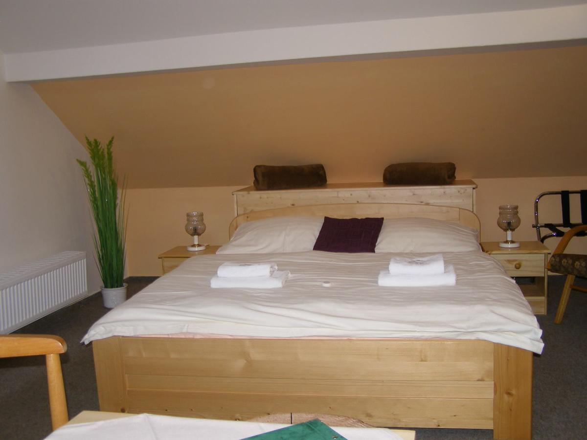Hotel Garni Belveder Hrensko Ngoại thất bức ảnh