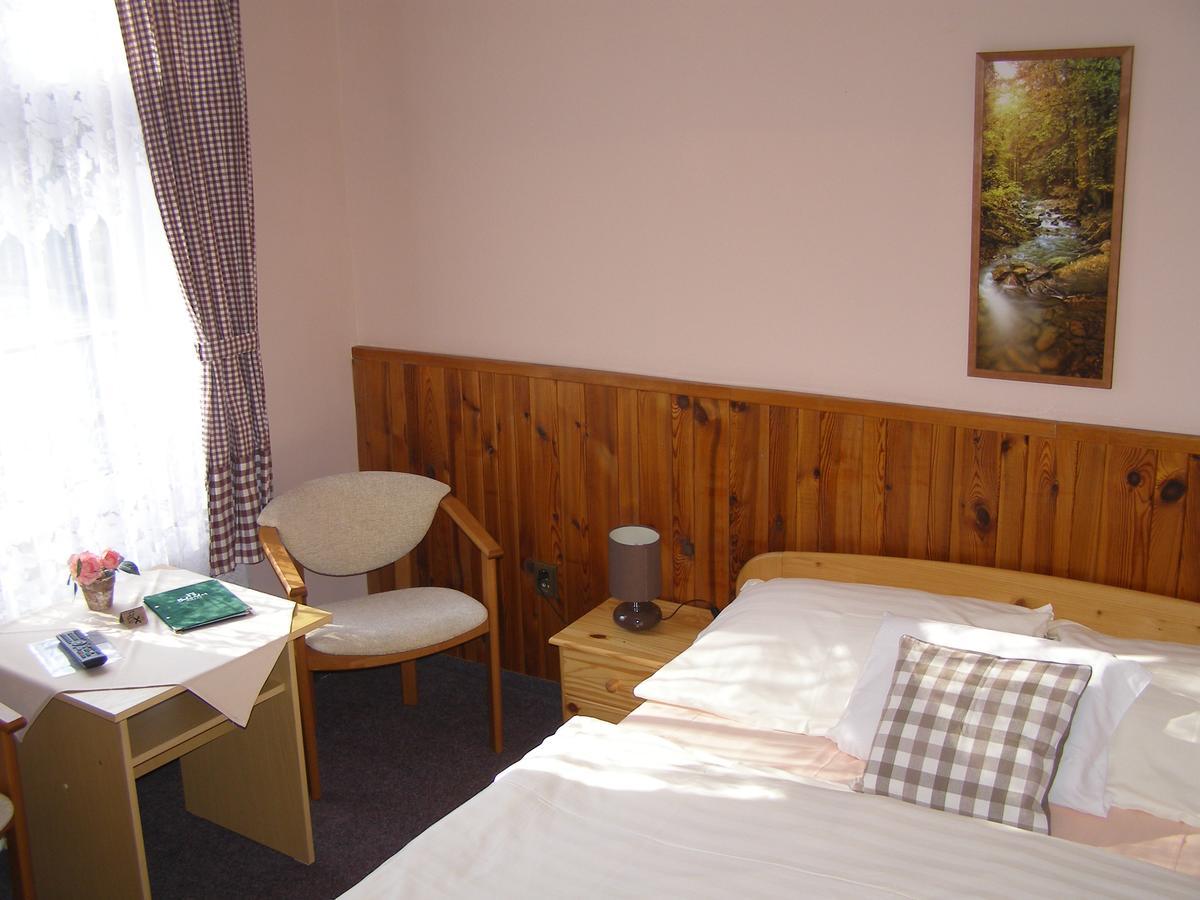 Hotel Garni Belveder Hrensko Ngoại thất bức ảnh